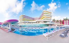 Temptation At The Tower Cancun Resort (Adults Only)